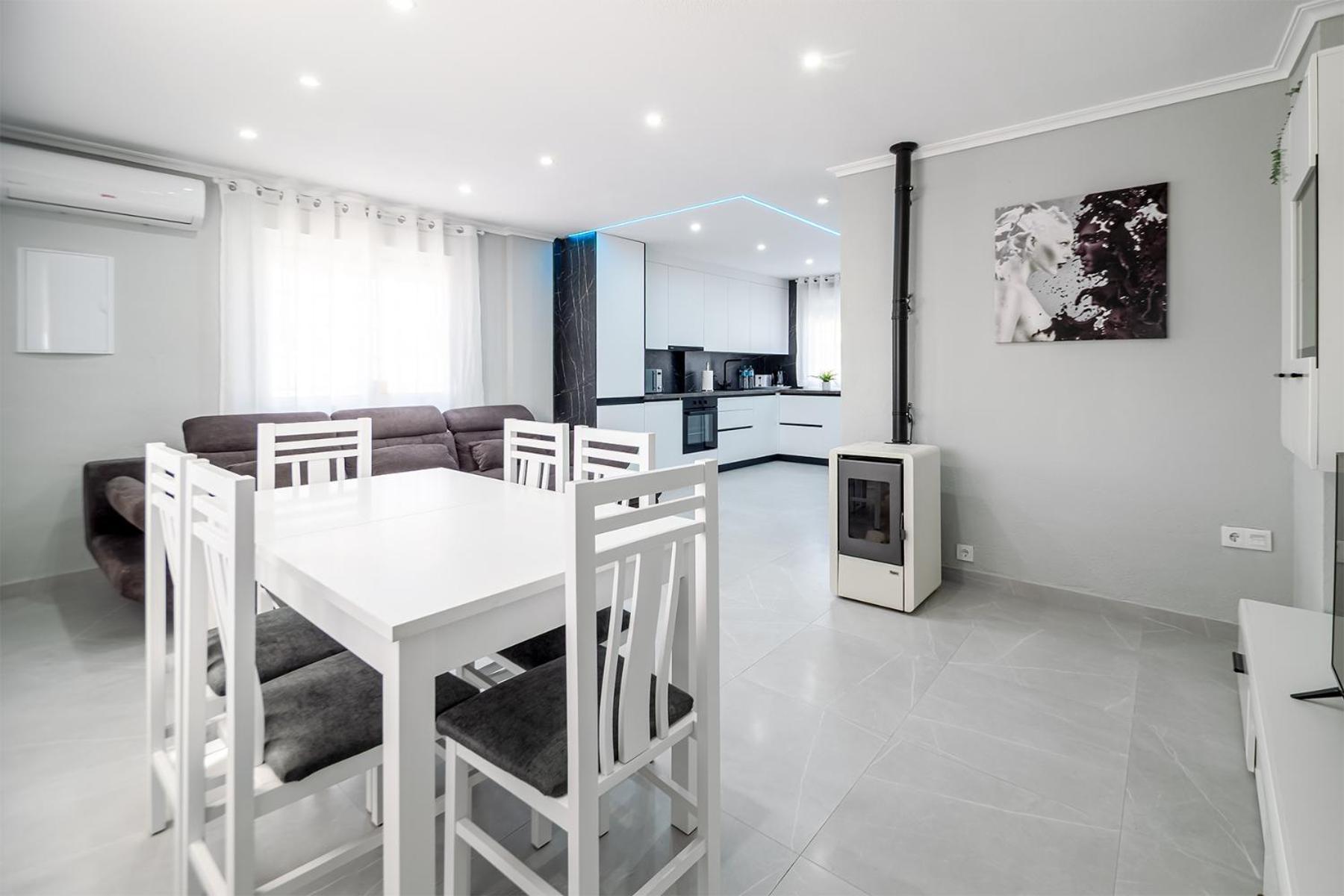 Villa Casa Olivia With Pool Heating Fee Torrevieja Esterno foto